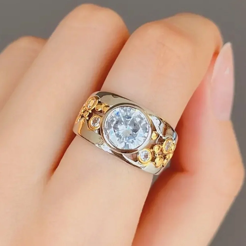Luxurious Two-Tone Zirconia Statement Ring - 925 Silver Plated‎ size 7